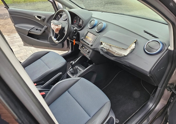 Seat Ibiza cena 15900 przebieg: 160000, rok produkcji 2016 z Września małe 67